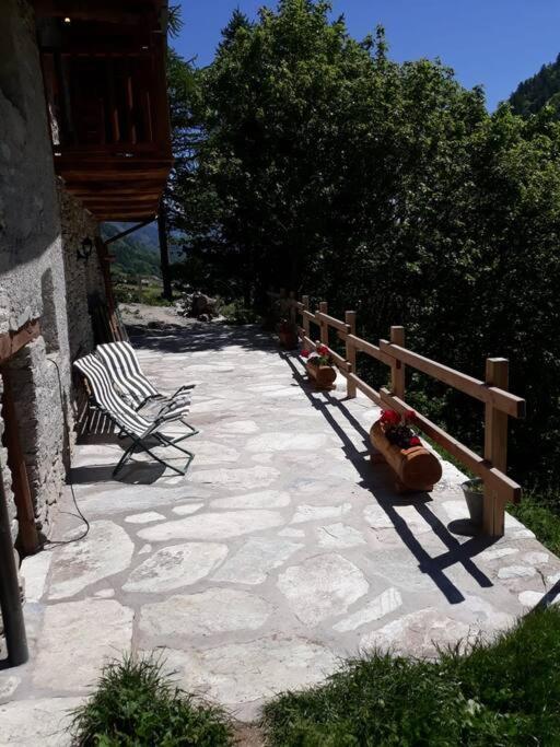 L'Estela Meleze Esterno foto